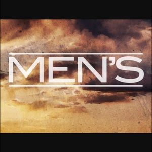 MEN’S CLOTHING & ACCESSORIES